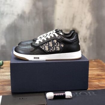 B27 LOW-TOP BLACK SMOOTH CALFSKIN WITH BEIGE AND BLACK DIOR OBLIQUE JACQUARD SNEAKER - CDO022