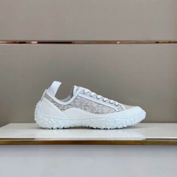 "B28 Low-Top Sneaker Off-White Dior Oblique Jacquard And White Rubber - Cdo044"