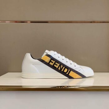 Fendi Low-Top Logo Print Sneakers - Fd010