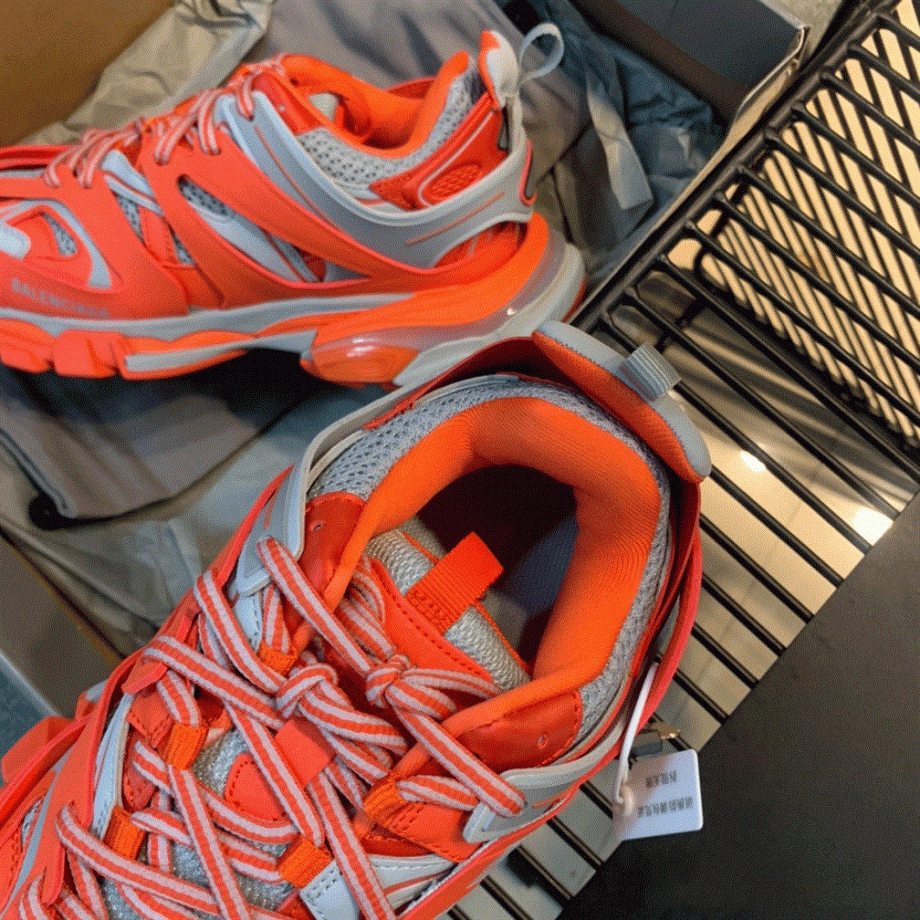 Balenciaga Track 3 Sneakers In Orange And Grey - Bb034