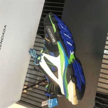 Balenciaga Track 3.0 Sneakers In Black And Green - Bb067