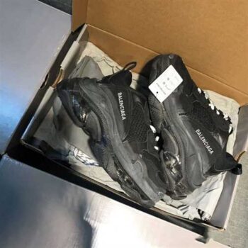 Balenciaga Triple S Sneakers In Black - Bb066