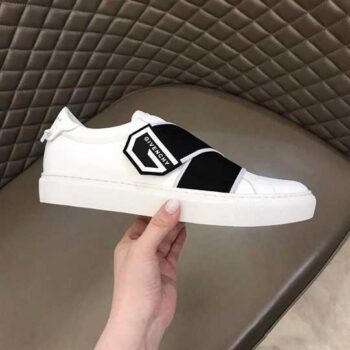 Givenchy Elasticated Logo Strap Sneakers - G10V