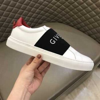 Givenchy L Ogo Band Sneaker - G24V