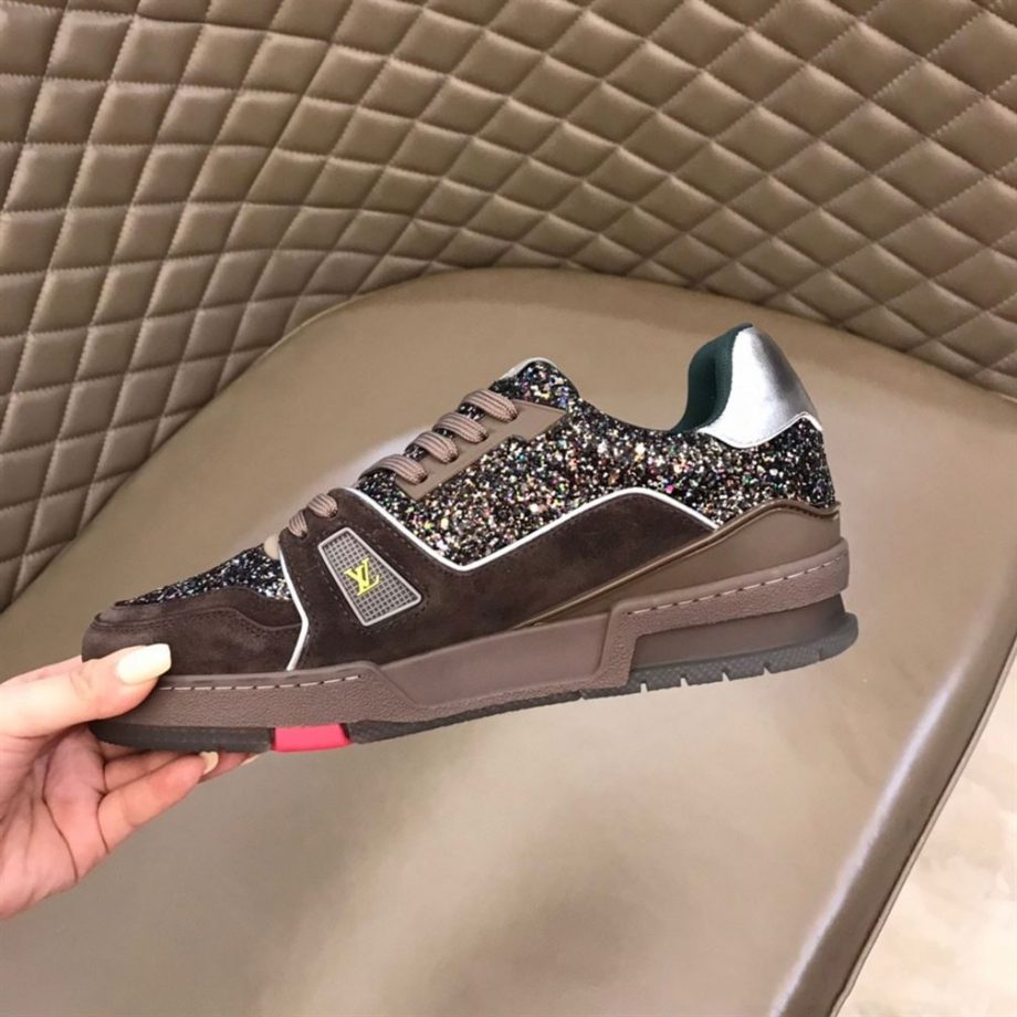 Louis Vuitton Trainer Sneakers In Gray - Lsvt100