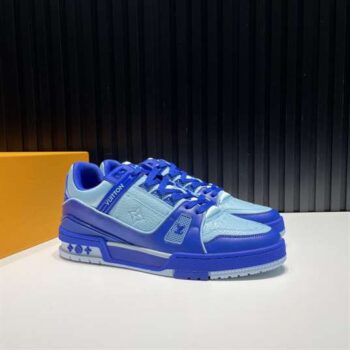 Louis Vuitton Trainer Sneaker - LSVT106