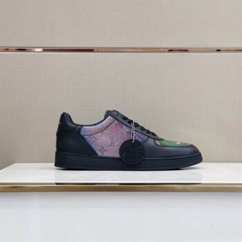 Louis Vuitton Rivoli Sneakers - LSVT129