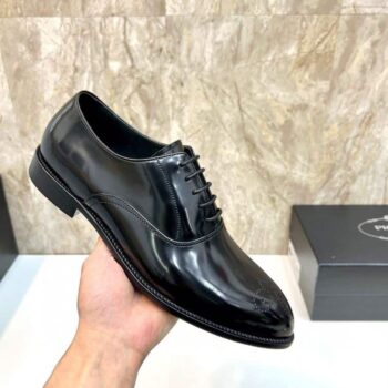 Prada leather loafers - PRD047