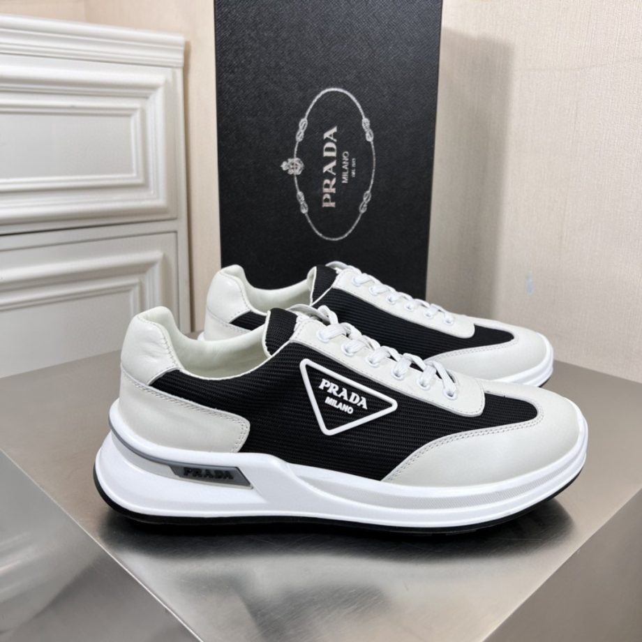 Prada sneakers - PRD052