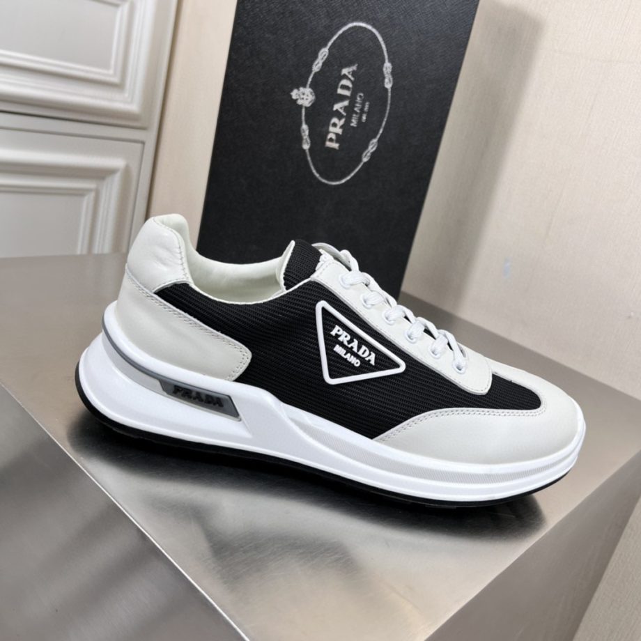 Prada sneakers - PRD052
