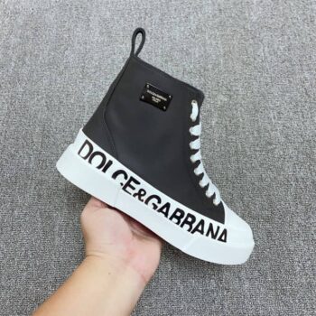 Dolce & Gabbana High-top Sneakers - DG275