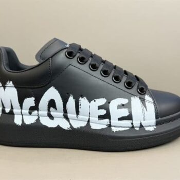 Men's McQueen Graffiti Oversized Sneaker in Blackwhite - AM141