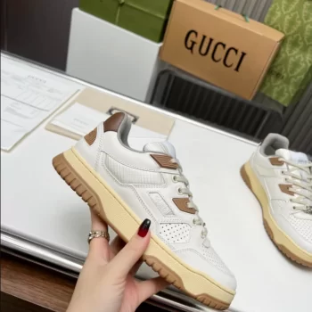 Gucci Distressed Effect Sneaker - GCC197
