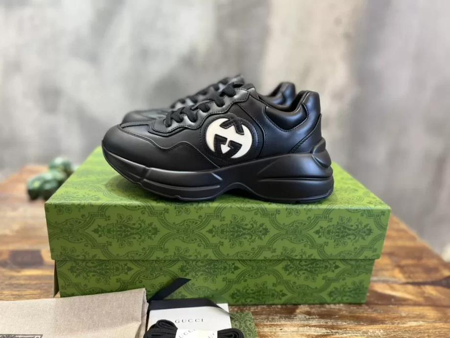 Gucci Rhyton Sneaker In Black Leather- GCC159