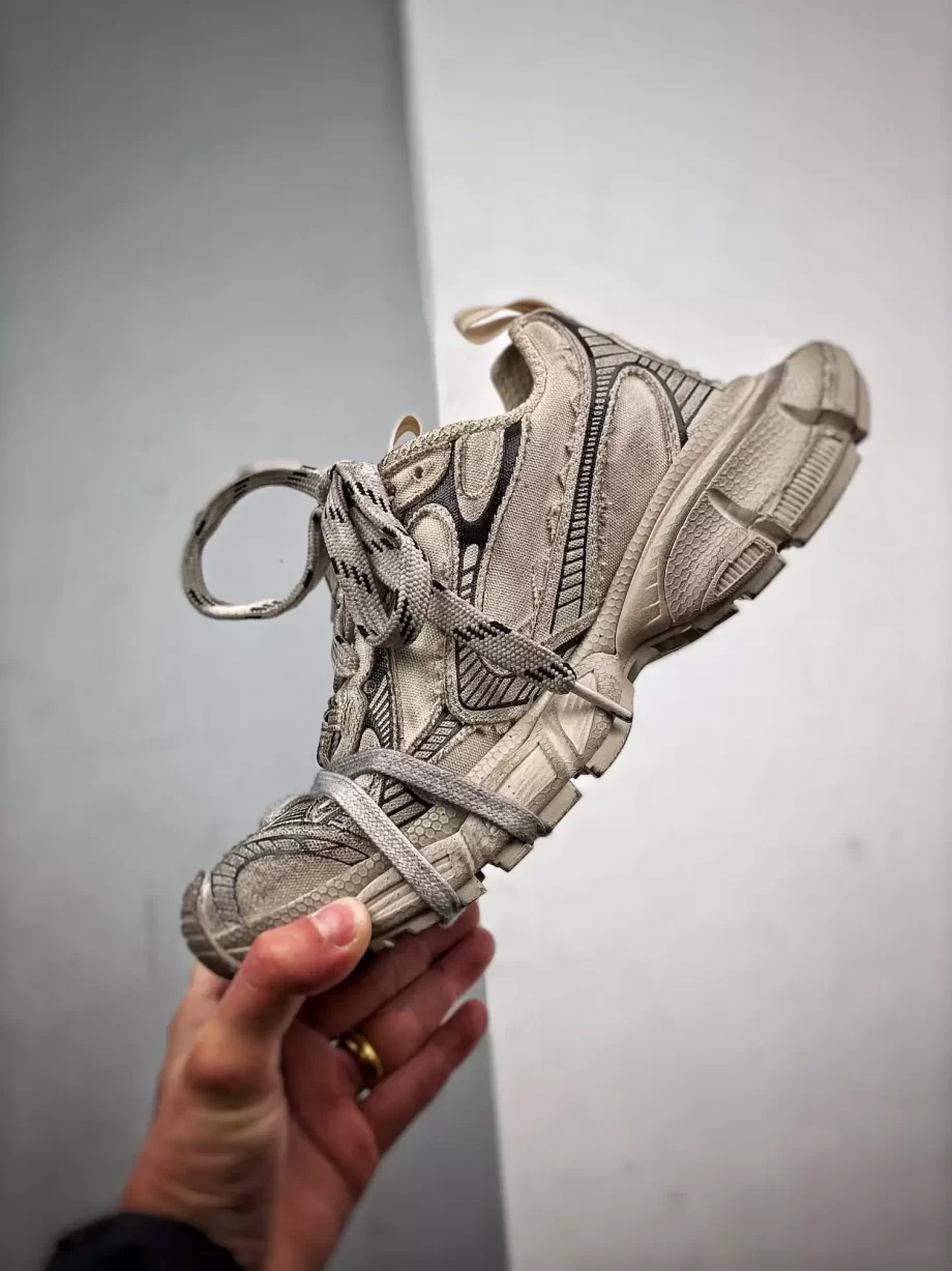 Balenciaga Men's 3XL Sneaker in Beige Destroyed Canvas - BB305