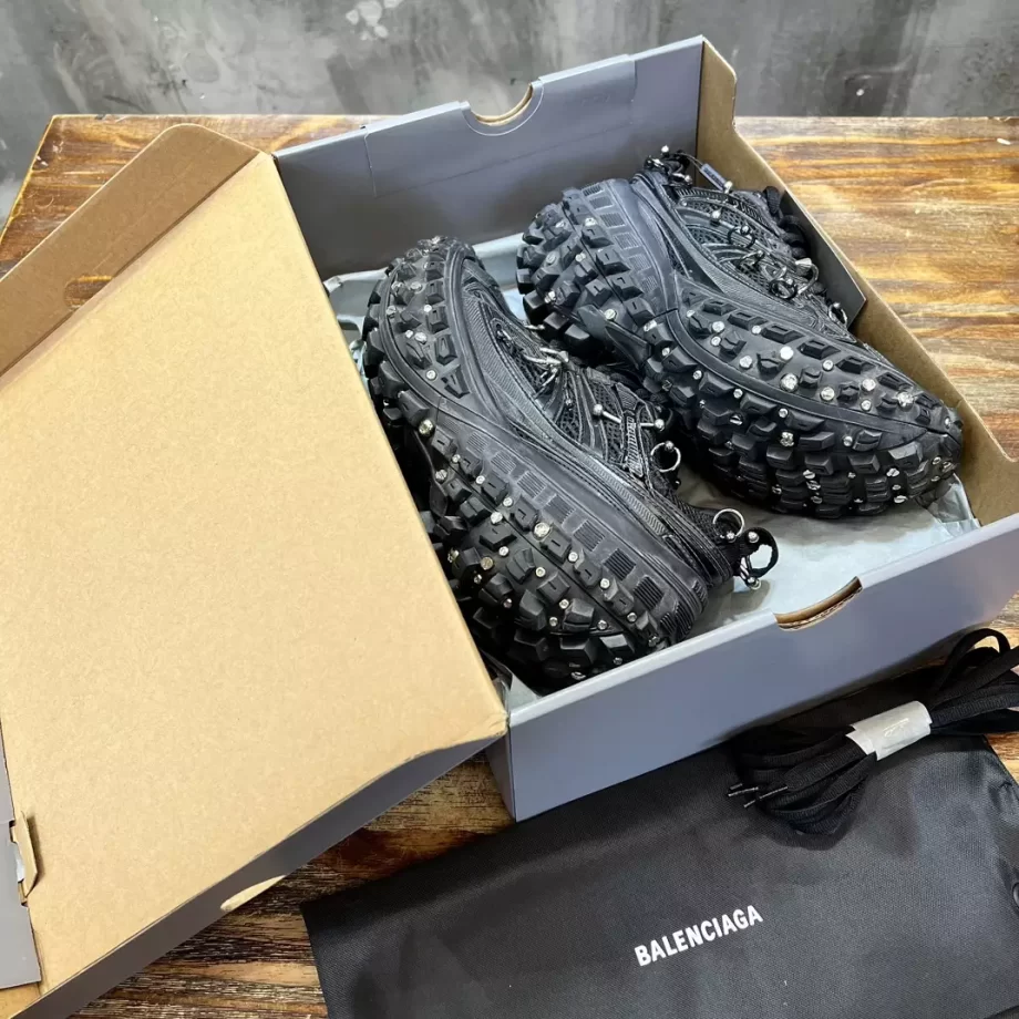 Balenciaga Men's Bouncer Screw Sneaker With Piercings in Black - BB304