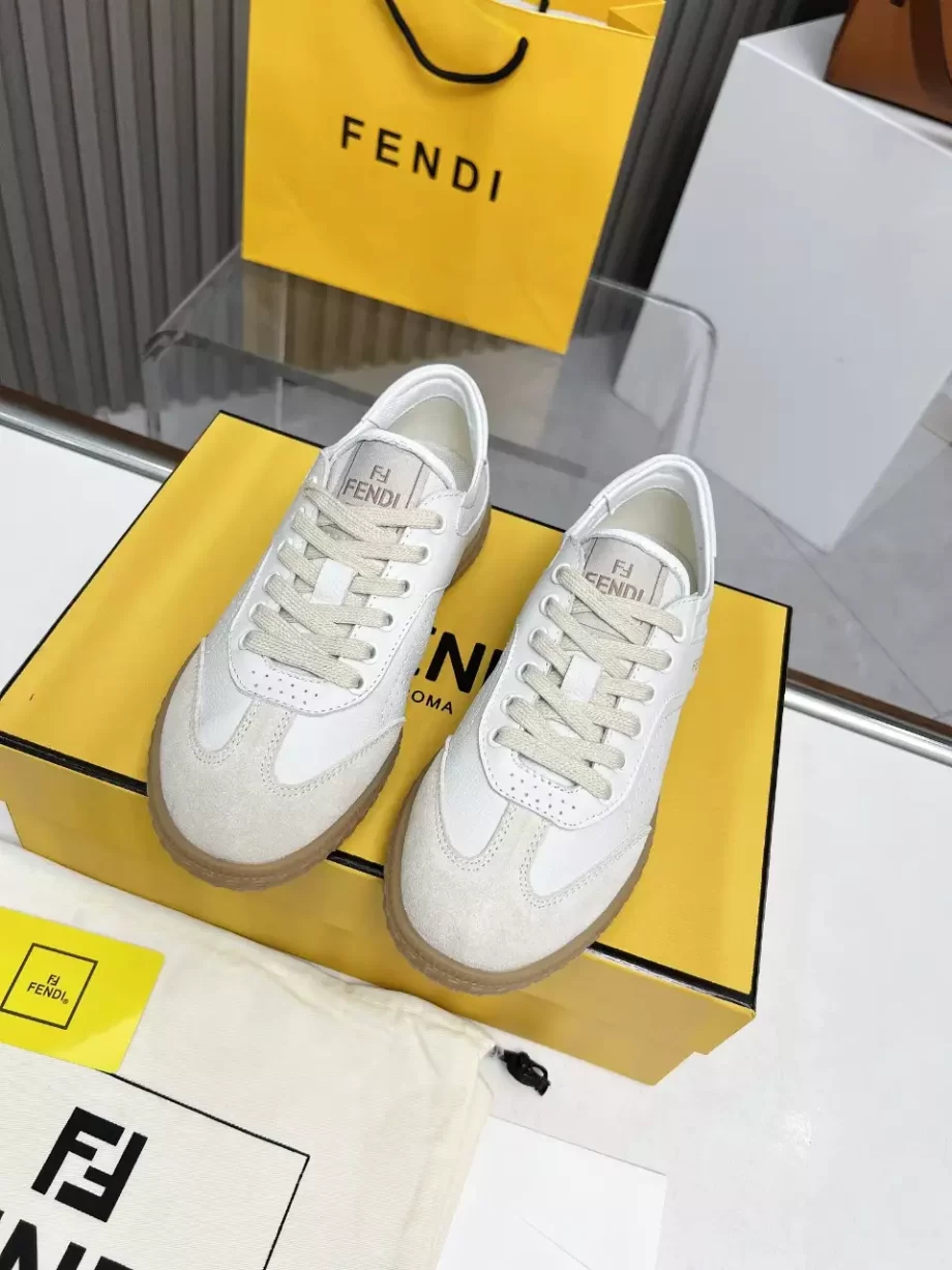 Fendi Flair White Leather Low-Tops Sneakers - FD031
