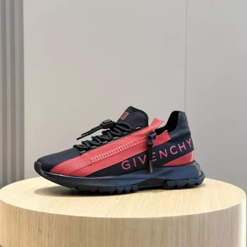 Givenchy Spectre Runner Sneakers in Synthetic Fiber with Zip - G44V