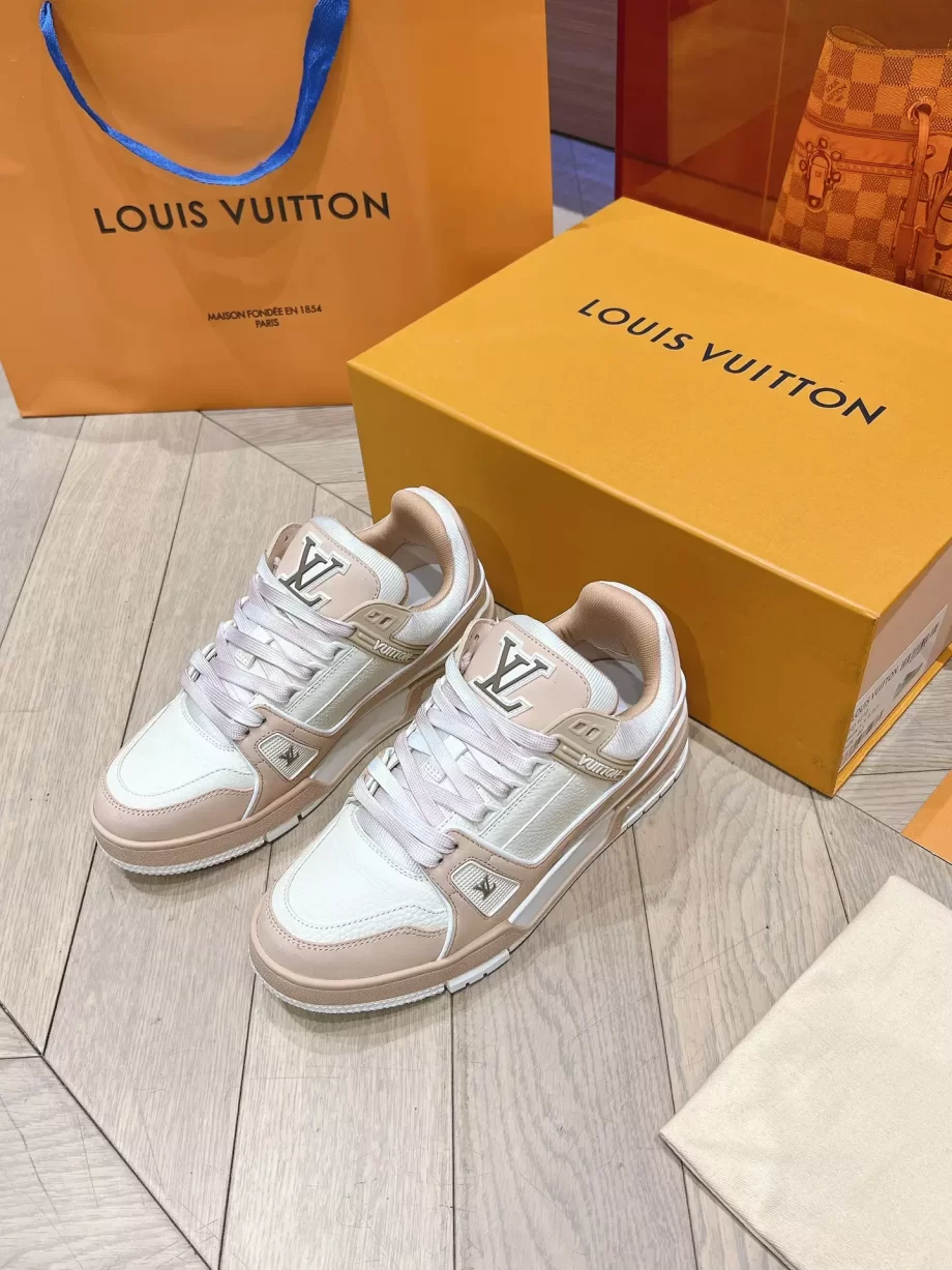 LV Trainer Sneaker Pink Nubuck and Grained Leather - LSVT289