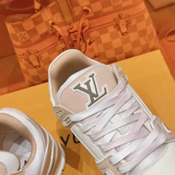LV Trainer Sneaker Pink Nubuck and Grained Leather - LSVT289